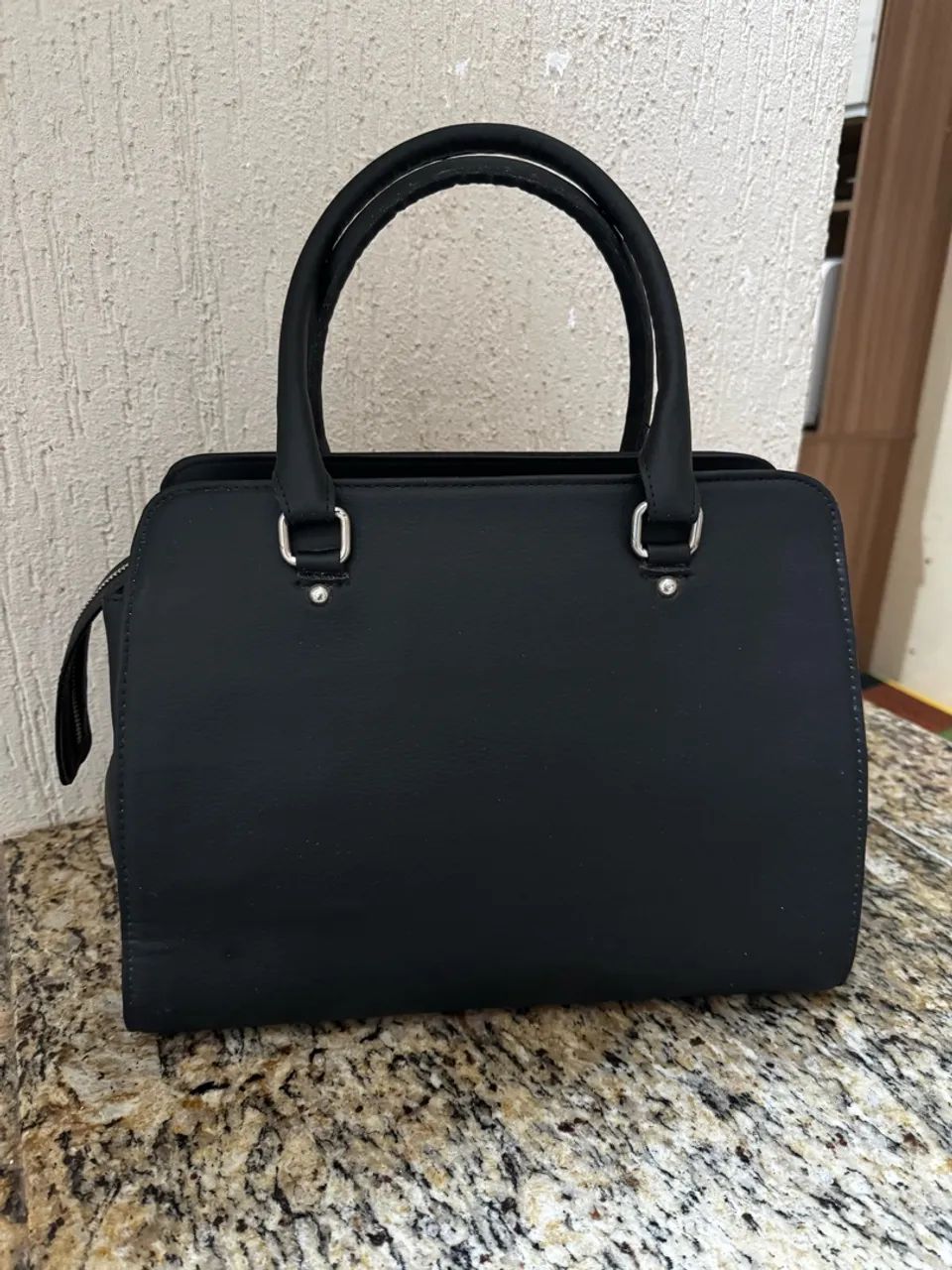 Bolsa grande semi nova 