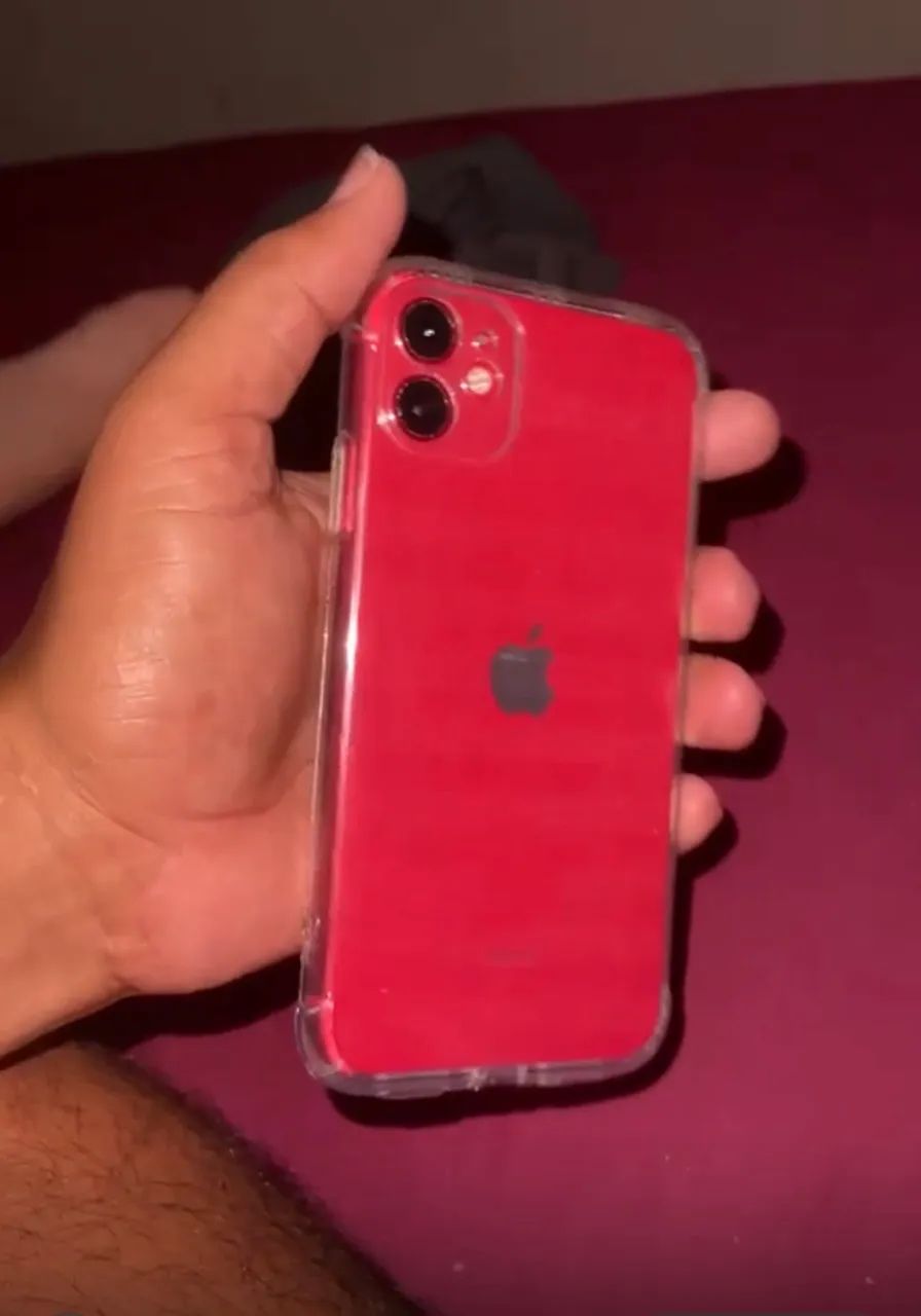 IPHONE 11 vermelho  - Foto 2
