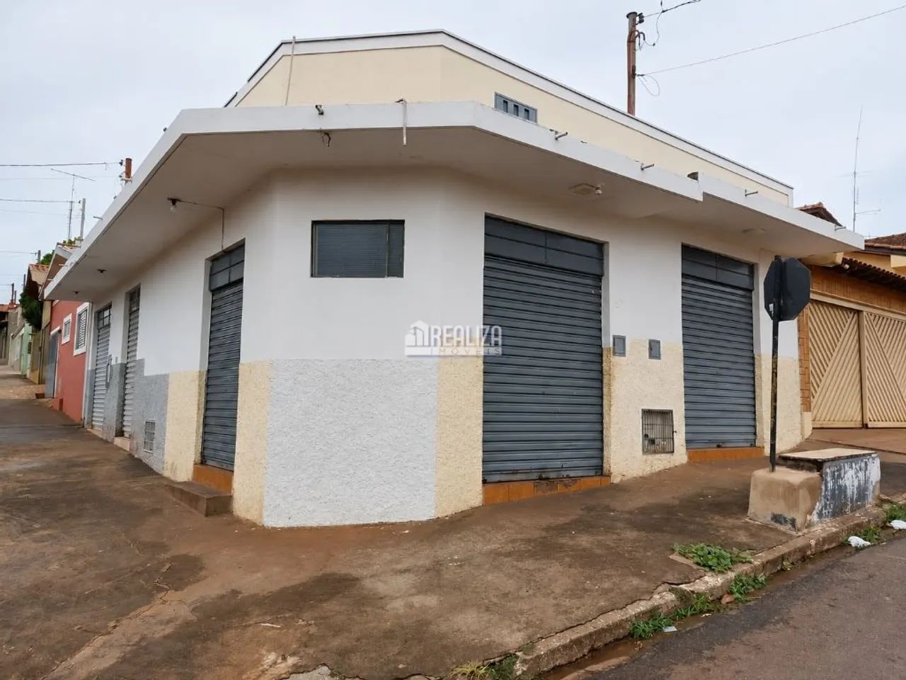 Conjunto Comercial para Alugar em Igarapava - Vila Marilene
