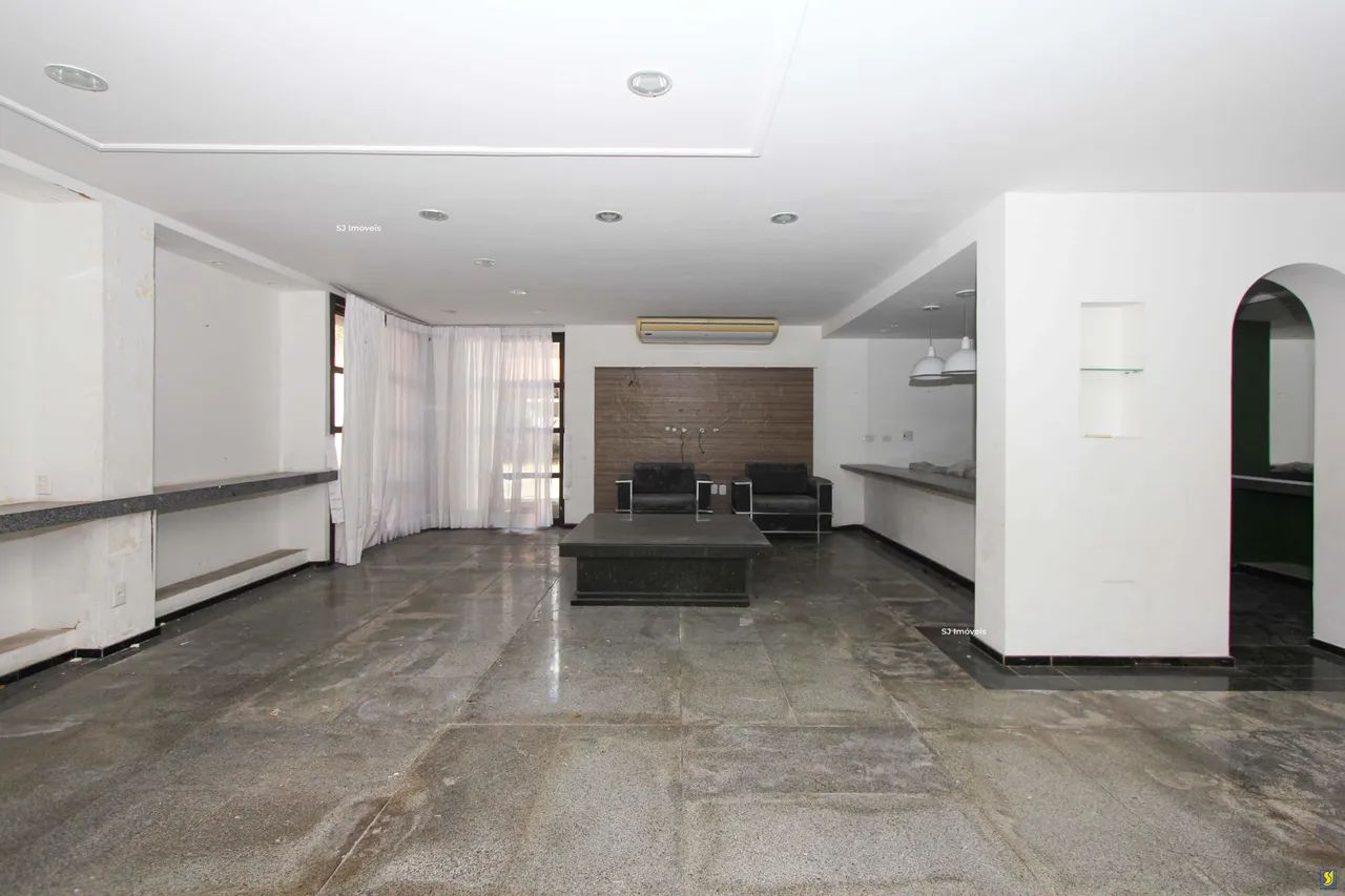 Casa duplex com 7 salas, deck e 4 vagas no Meireles - Foto 4