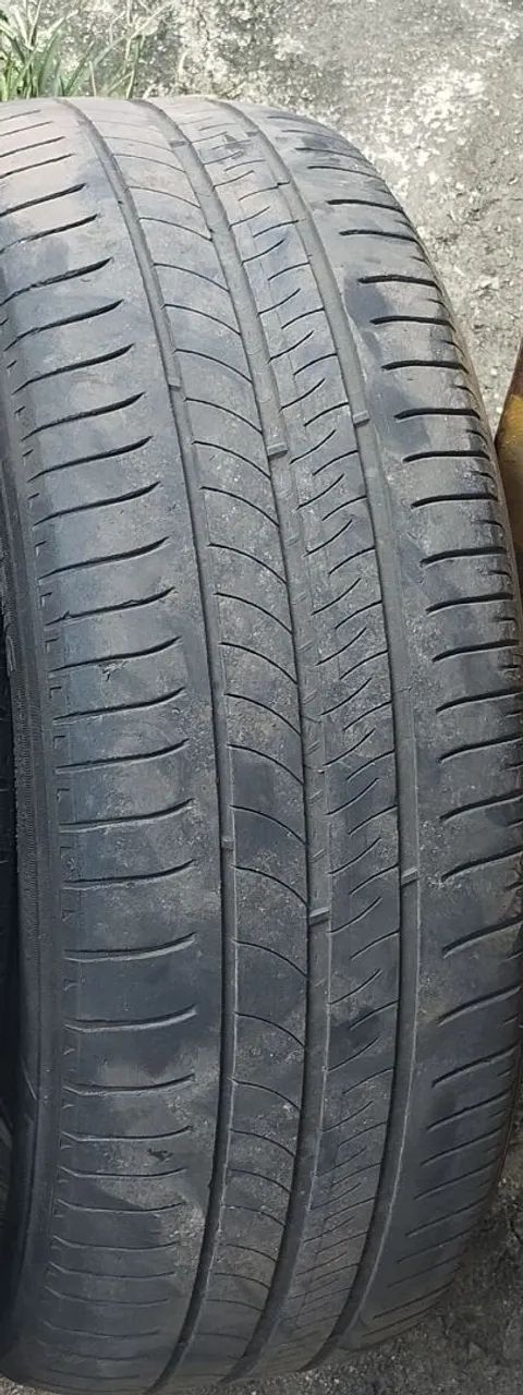 Pneu Goodyear 205 55 16 - Foto 2