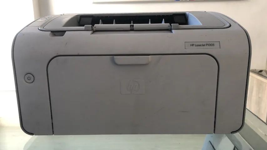 Impressora HP LaserJet P1005 USB - Foto 2