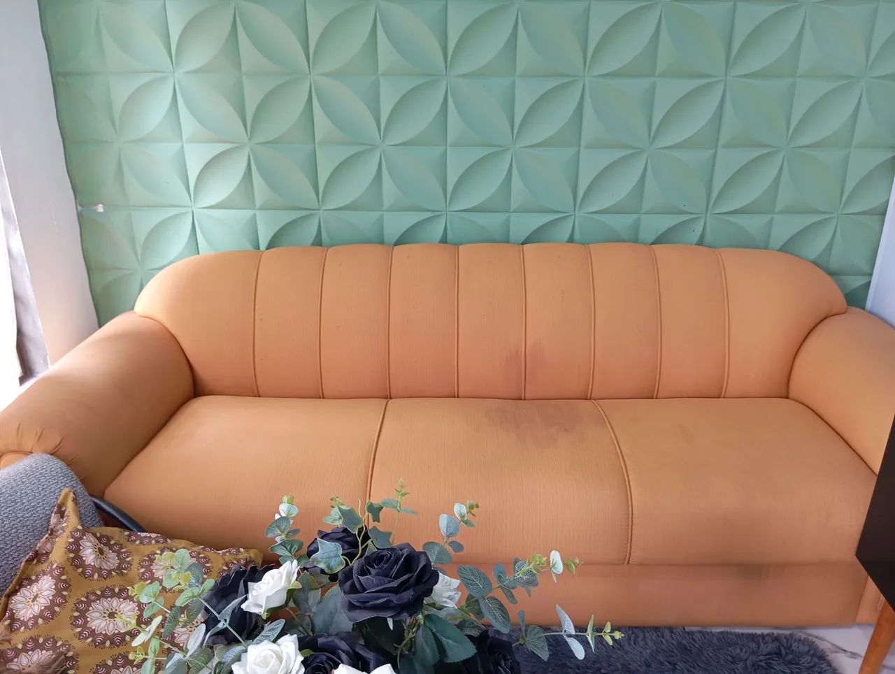 Living room or reception sofa. Each one 350