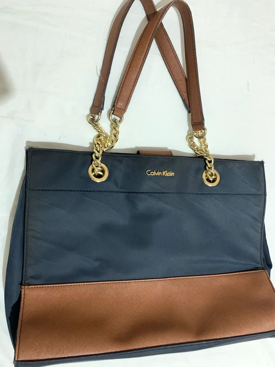 Bolsa Calvin Klein  150 R$