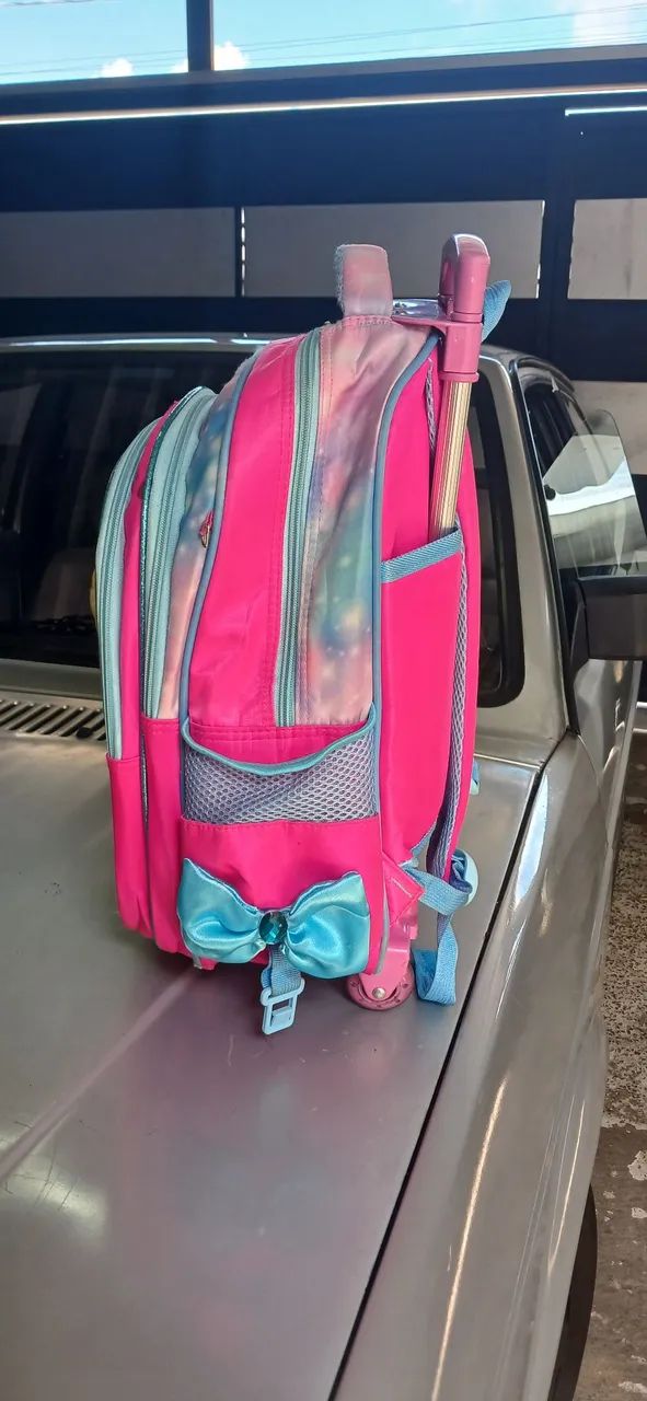 Mochila de Rodinhas para Menina Princesas Disney - Foto 2