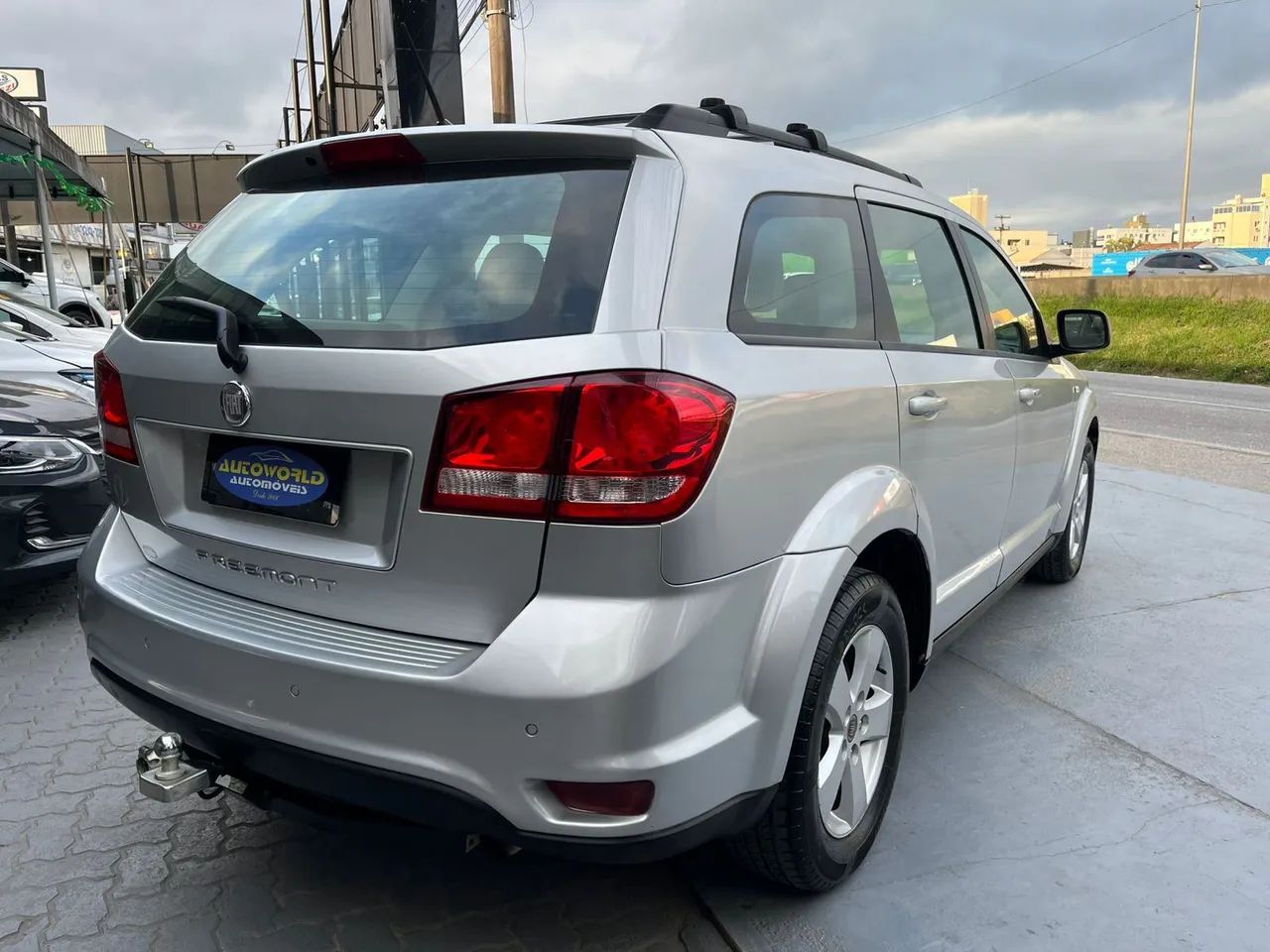 Fiat Freemont 2.4 16V 5P Aut. 2012 - Foto 5