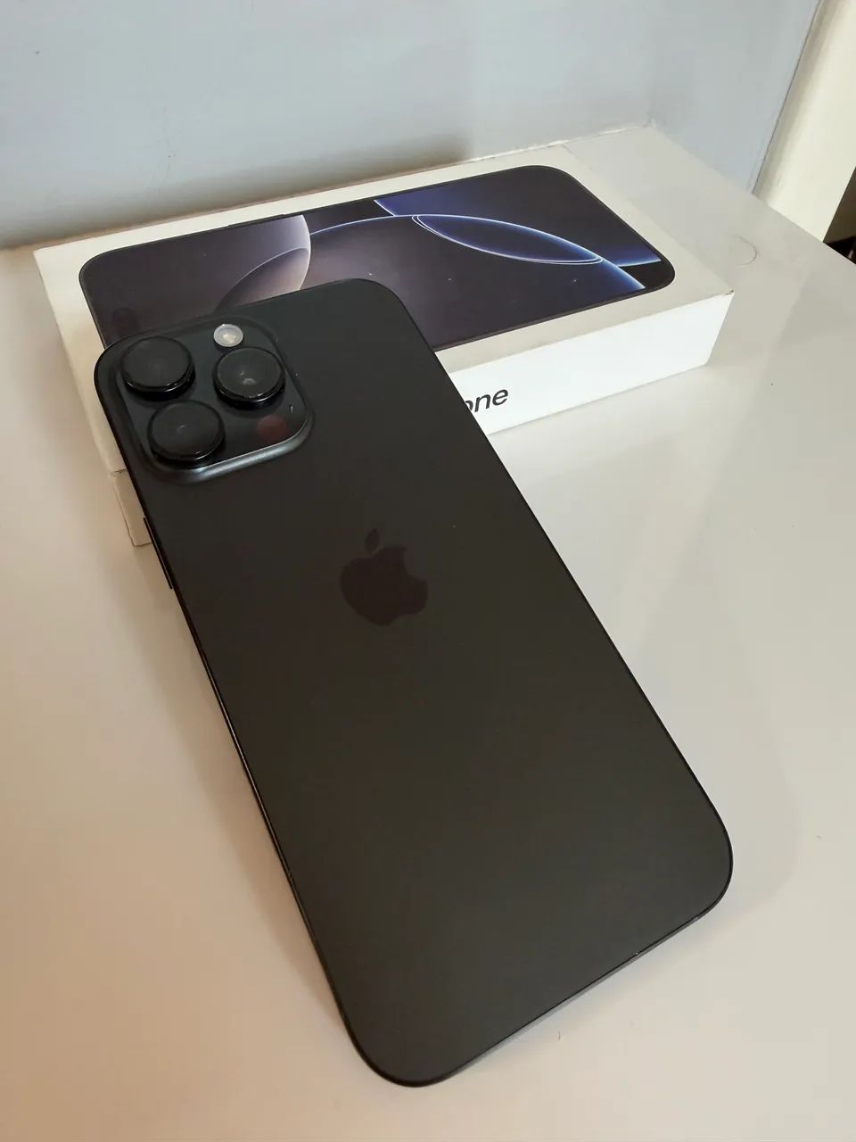 iPhone 16 Pro Max 512GB - Foto 2