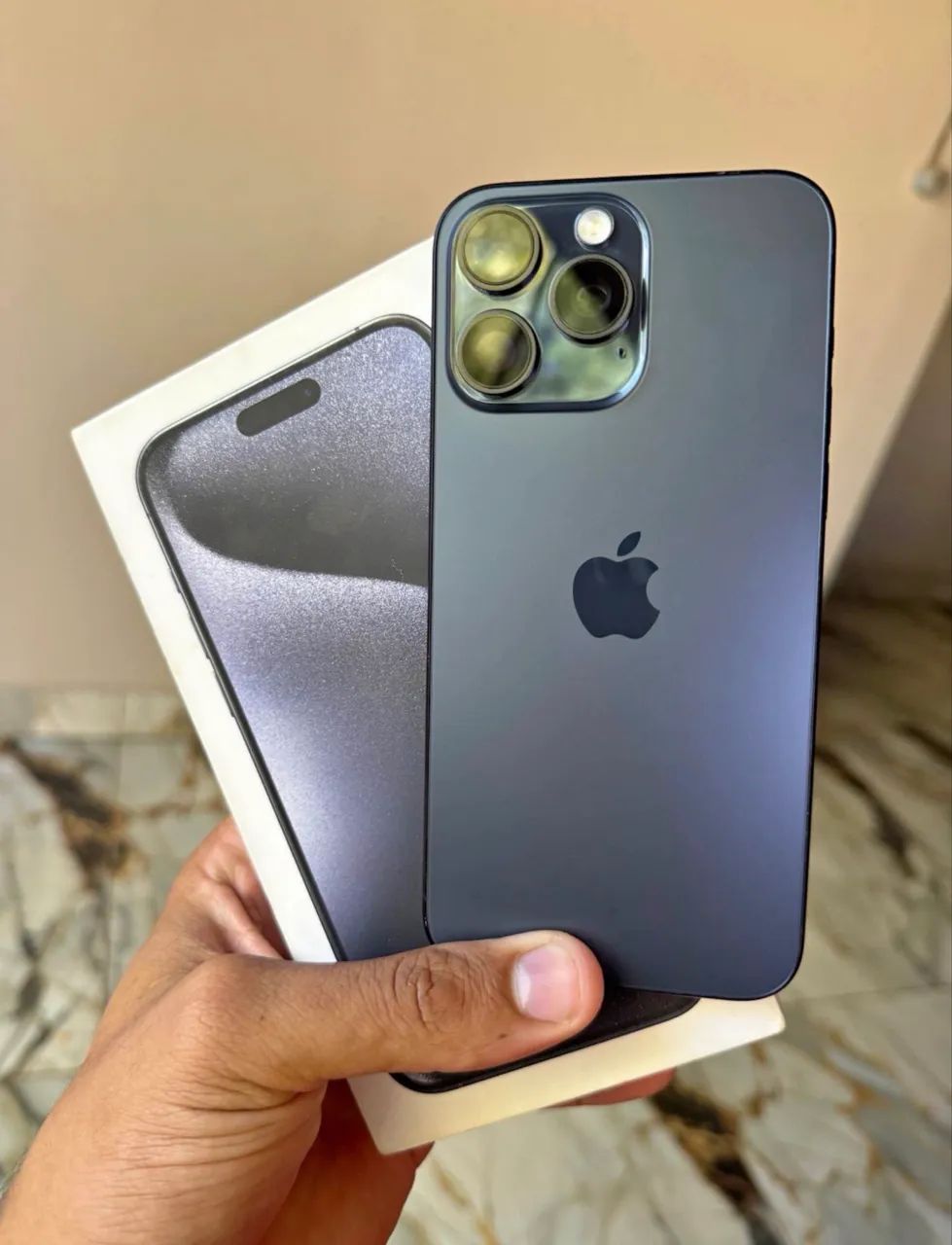 iPhone 15 Pro Max 256 GB - Foto 2
