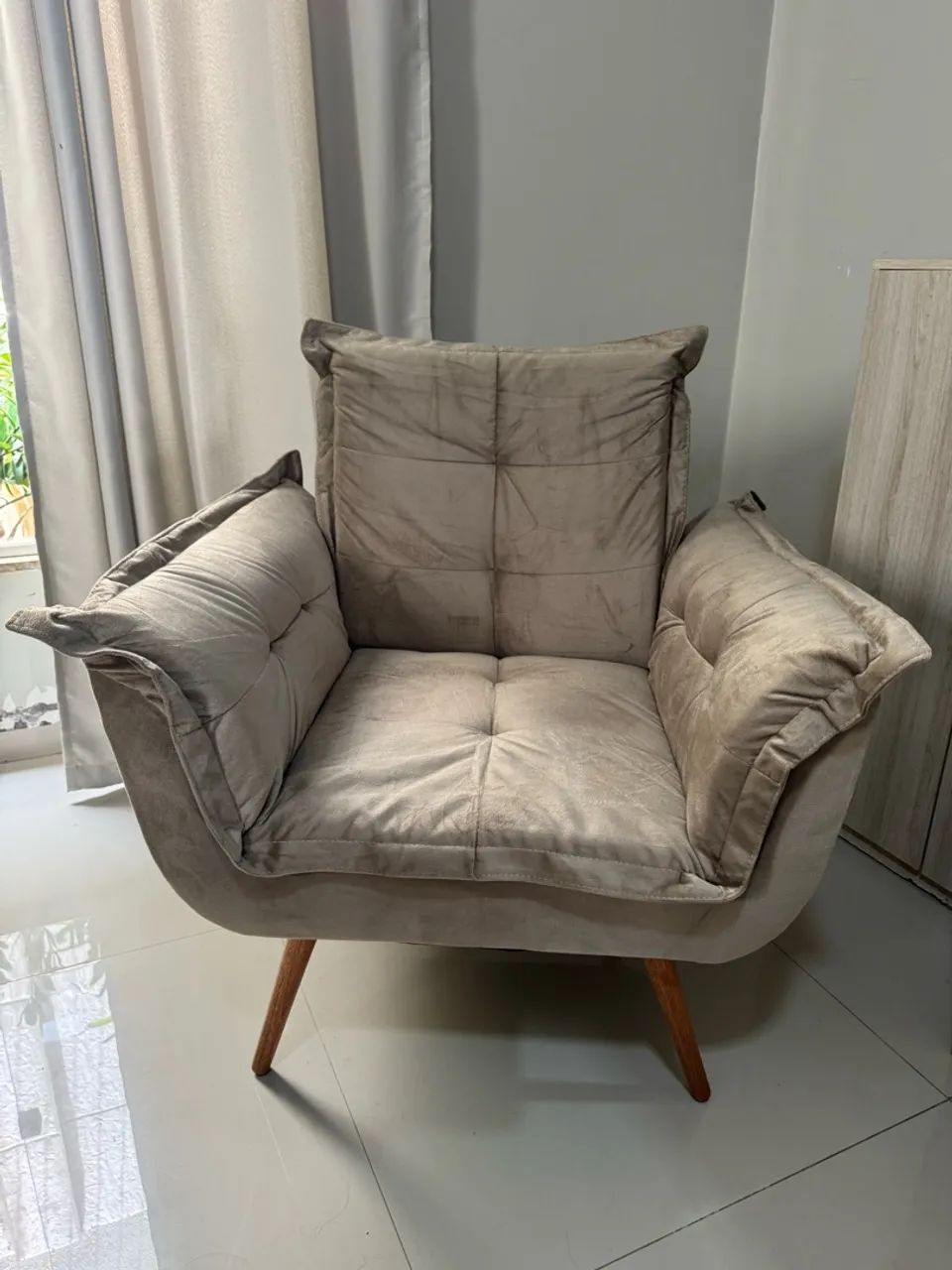 Poltrona para sala de estar 