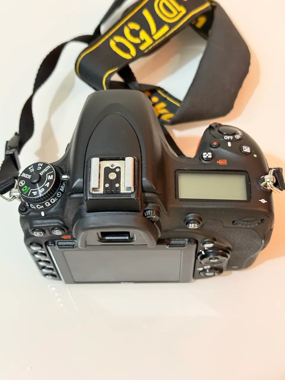 Câmera Nikon D750 - Foto 5