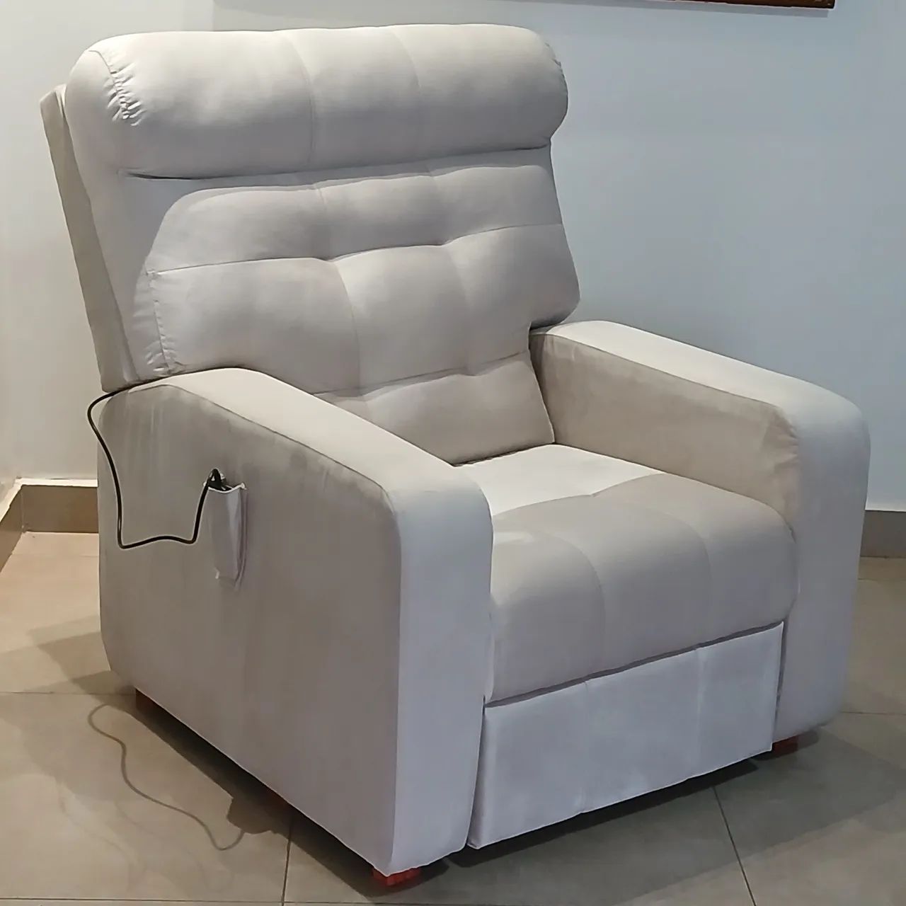 Poltrona massageadora reclinável  - Foto 2