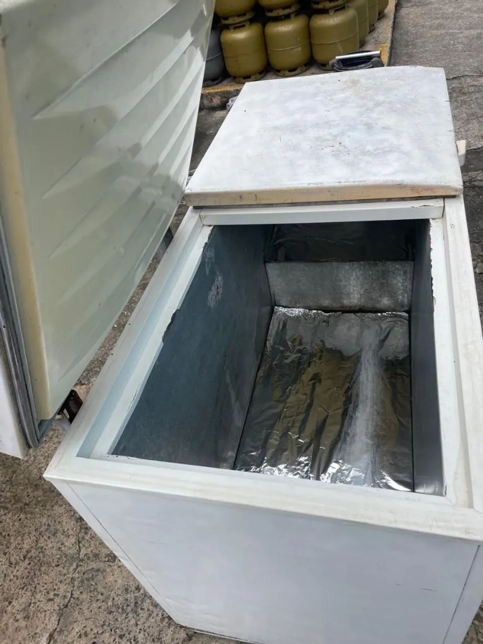 VENDO FREEZER HORIZONTAL 580 LITROS  - Foto 4