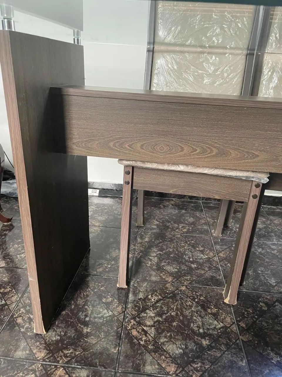 Venda de mesa de sala com cadeiras - Foto 3