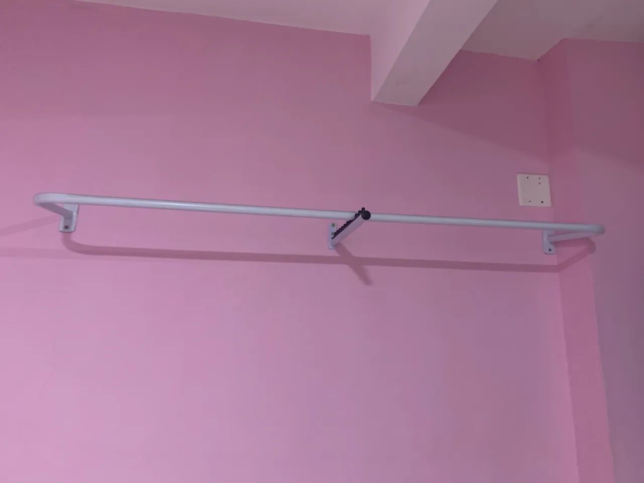 Arara de parede fixo  - Foto 2