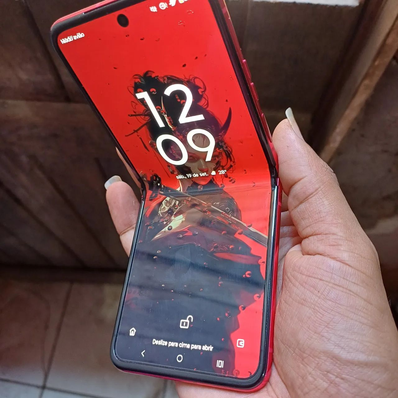 Celular Motorola razr 40 ultra  - Foto 5