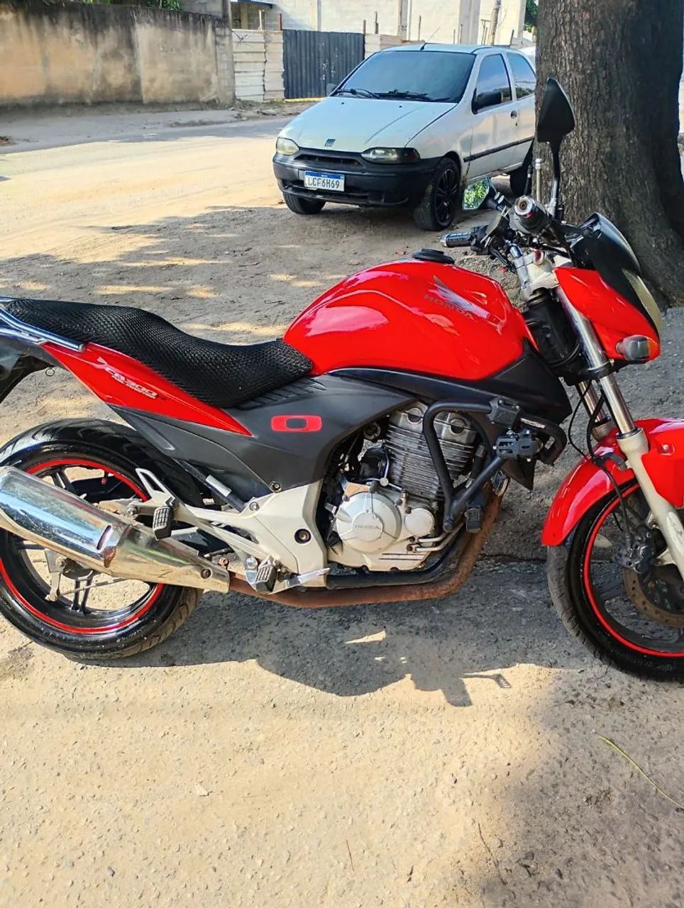 Honda CB300 2011 (Quitada) - Foto 2