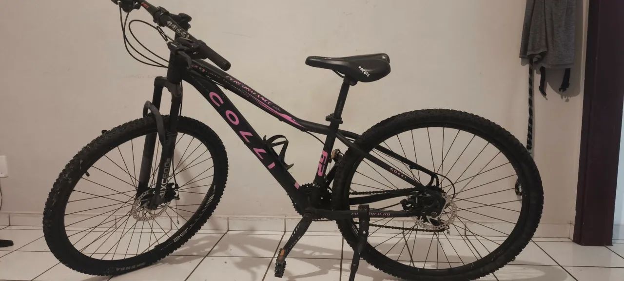 Bicicleta aro 29 colli
