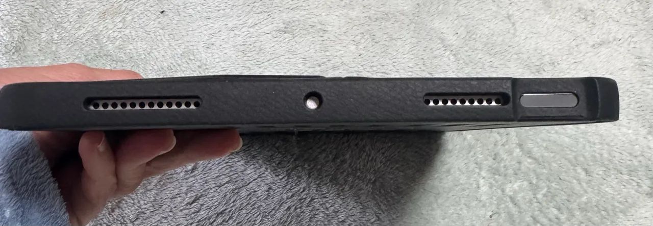 Capa para iPad marca ZUGU, imantada , iPad Air 10,9 polegadas  - Foto 5