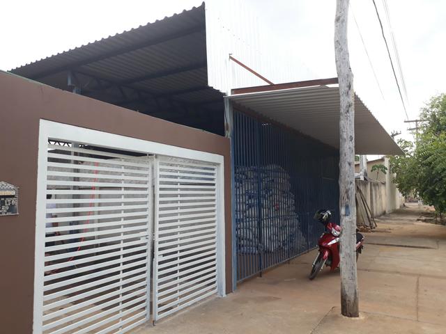 Casa residencial e ponto comercial em Britânia Go