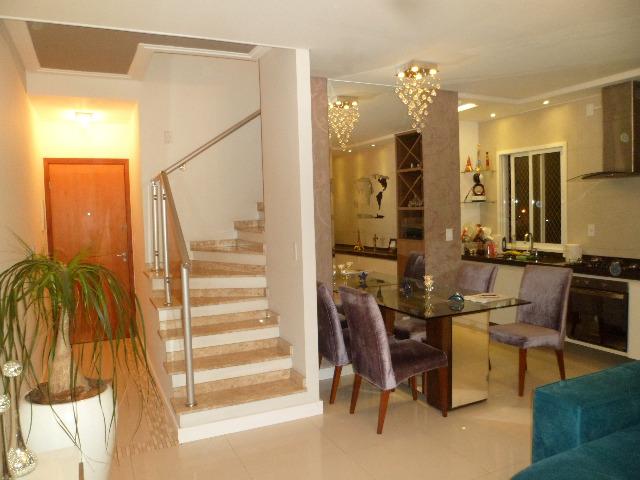 Linda Cobertura Duplex, 02 suítes, 02 garagens, próx. ao Centro - Foto 12