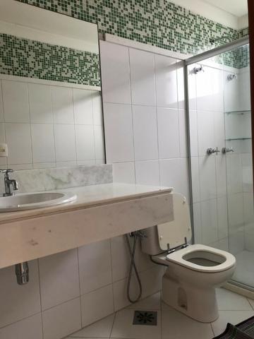 Casa 4 Suítes + Gabinete - 450 m² - Alphaville 1 - Foto 4