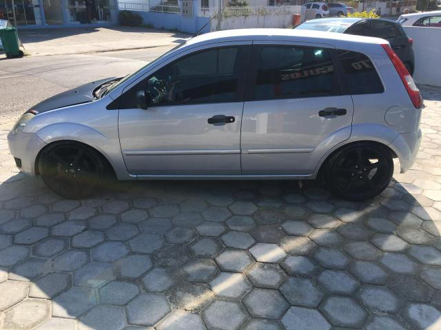 Ford Fiesta 1.6 completo legalizado oportunidade leia - Foto 4