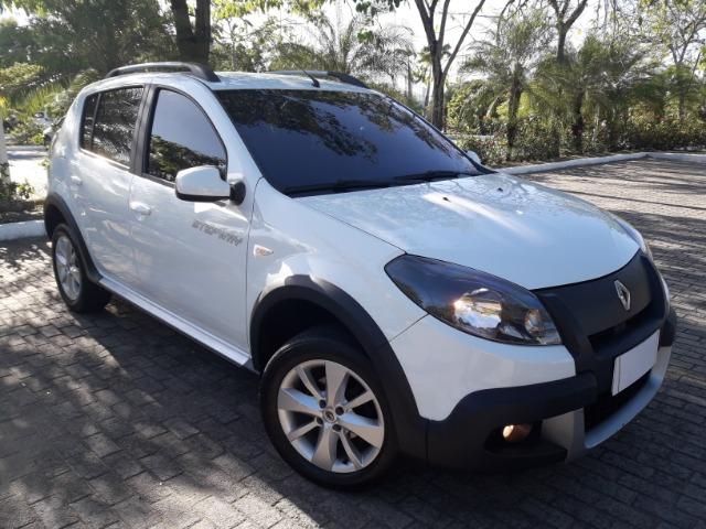Renault Sandero Stepway 1.6 2014/2014 C/ Media Nave e 53 Mil KM Rodados
