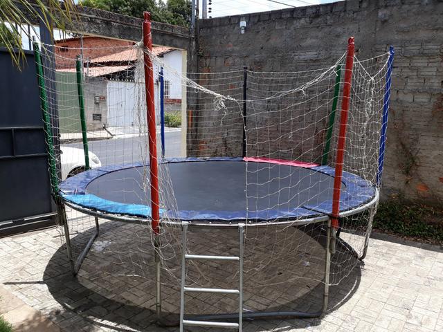 Alugo cama elástica