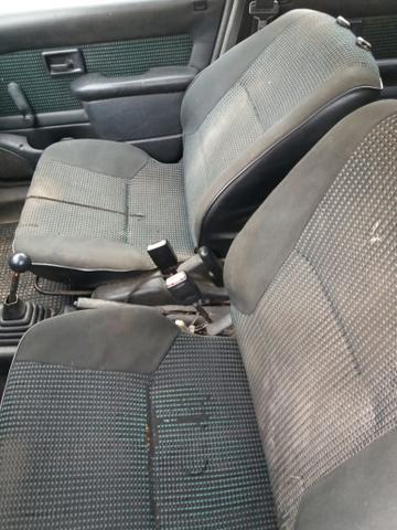 Peugeot 106 com gnv GB para retirar peças . - Foto 3