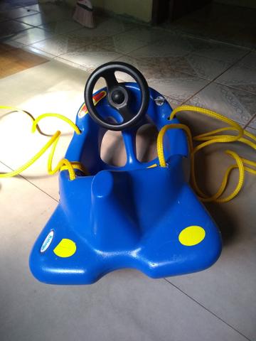 Balanço modelo Avião