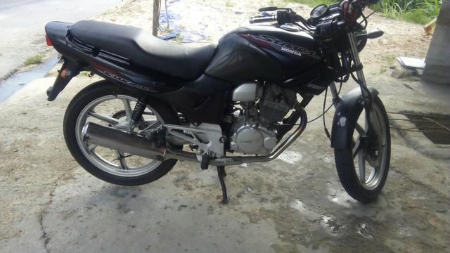 CBX 200 Strada vendo ou troco por moto ou carro em dias - Foto 2
