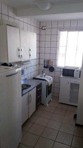 Apartamento com 2 quartos (1 suíte) - Praia dos Ingleses - Foto 2