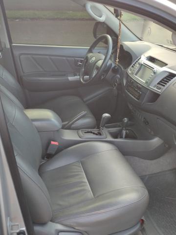 Hilux CD SRV 4X4 3.0 AUT - Foto 8