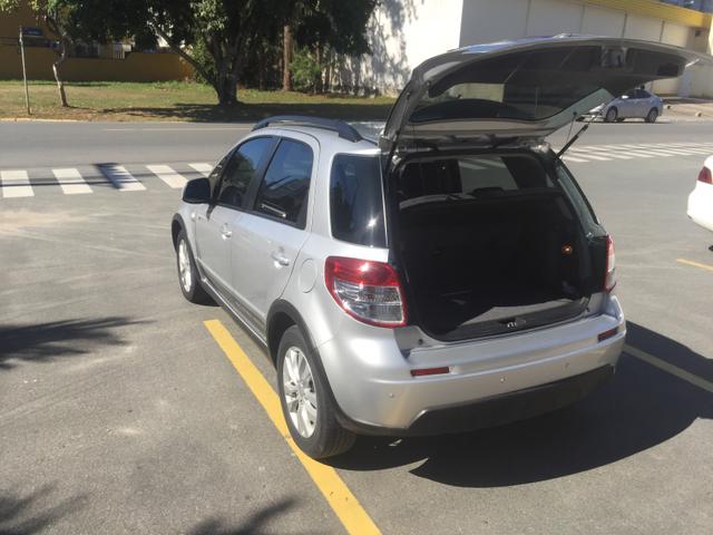 Suzuki sx4 4wD 2014 top das galáxias - Foto 8