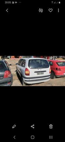 Zafira 2005 2.0 8v
