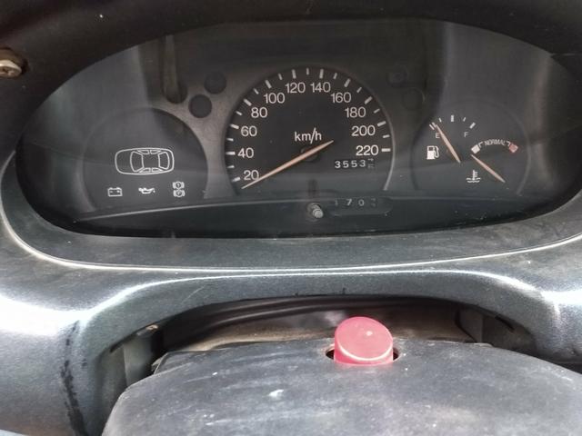 Ford Escort 1.8 GL 16v ano 2000