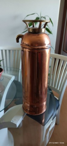 Extintor antigo para decoração, da década de 60 / 70
