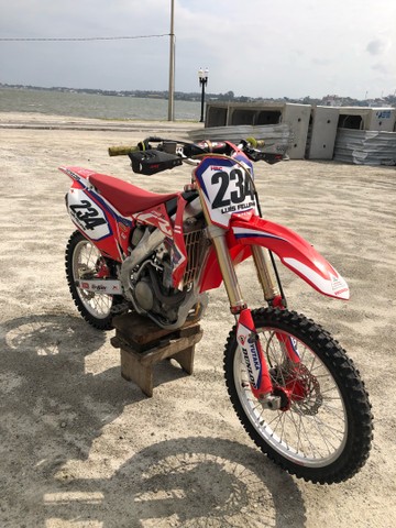 HONDA CRF 250R