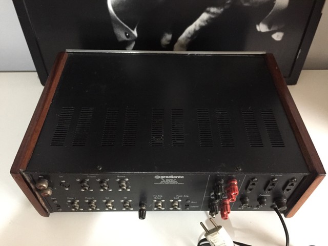 Amplificador/ potência  gradiente  - Foto 3