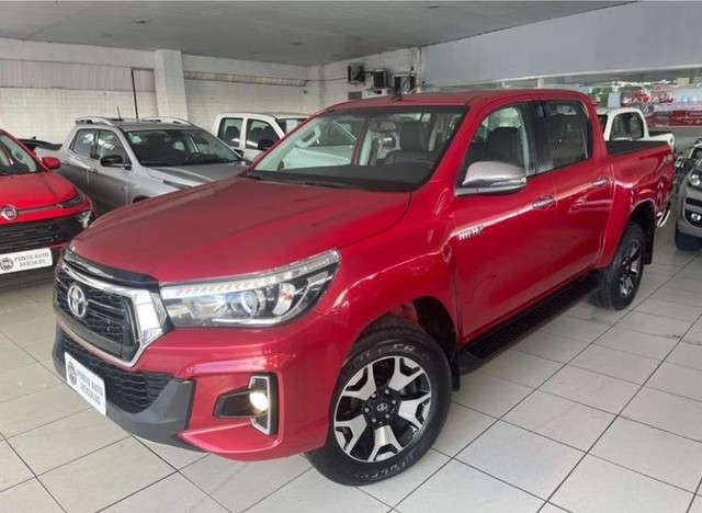 TOYOTA HILUX 2019