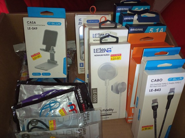 Acessórios para celular preço de atacado cada peça SÓ HOJE - Computadores e  acessórios - Cabula, Salvador 1017397012 | OLX