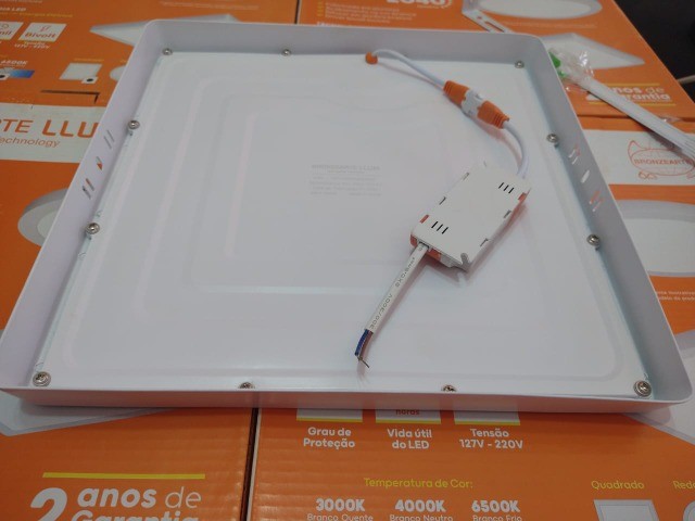 Painel de led sobrepor 30x30 24w 6500k KIT com 4 peças  - Foto 2