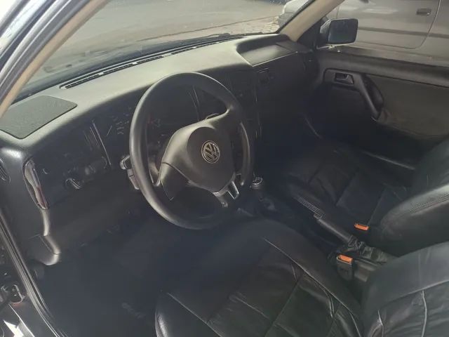 Volkswagen Golf GLX 2.0 4P 1997