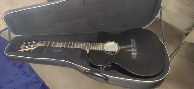 Violão C. F. Martin & Co. Modelo 000CXE