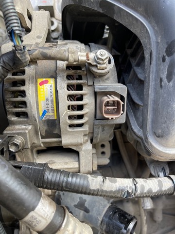 Alternador Toyota Corolla 2.0 ano 2013/14 