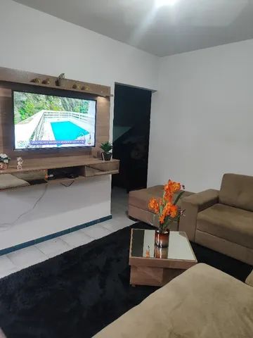 Casa 6 quartos - 4 Banheiros - Garagem 6 vagas