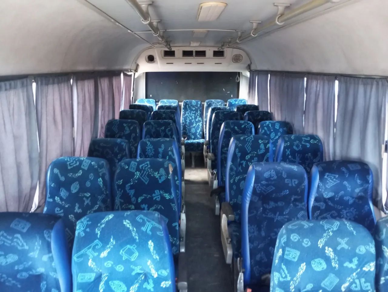 Micro ônibus Volare W8 32 lugares - Foto 4