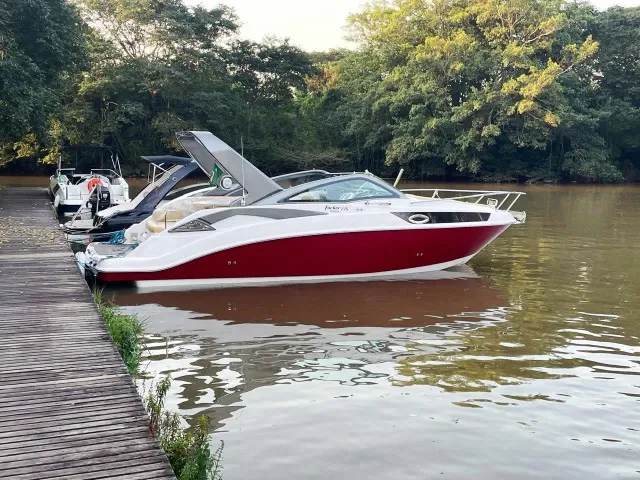 Lancha Focker 275 - Ano 2012 - Diesel - 260hp