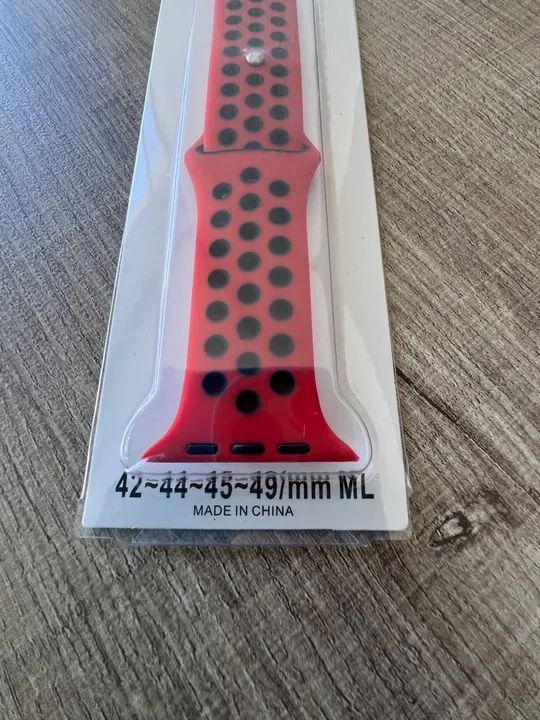 Pulseira Apple Watch Vermelho e Preto Nova Nunca Usada ! - Foto 3