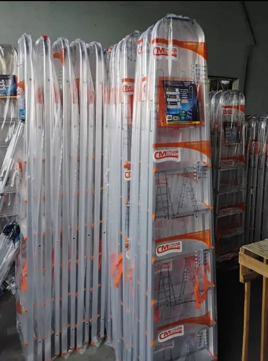 Escadas alumínio de 3 a 8 degraus - Foto 3